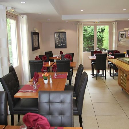 Logis Lhotel Restaurant Antony Verrieres Le Buisson Маси Екстериор снимка