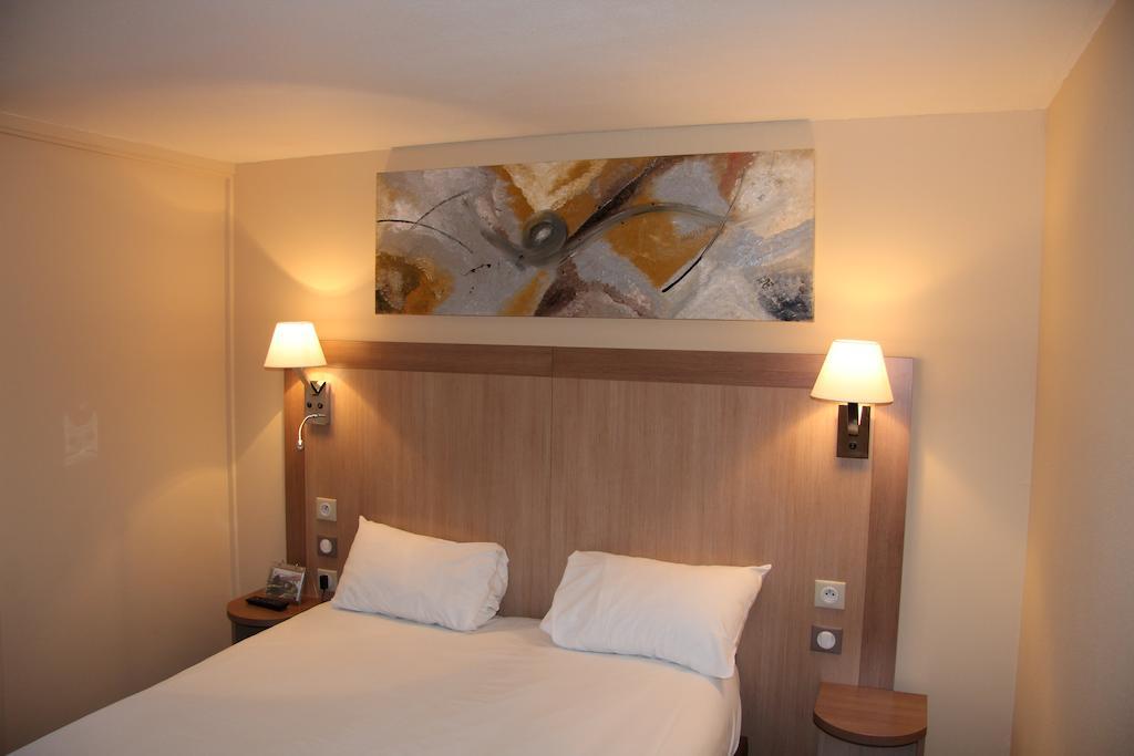Logis Lhotel Restaurant Antony Verrieres Le Buisson Маси Стая снимка