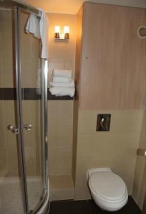 Logis Lhotel Restaurant Antony Verrieres Le Buisson Маси Екстериор снимка